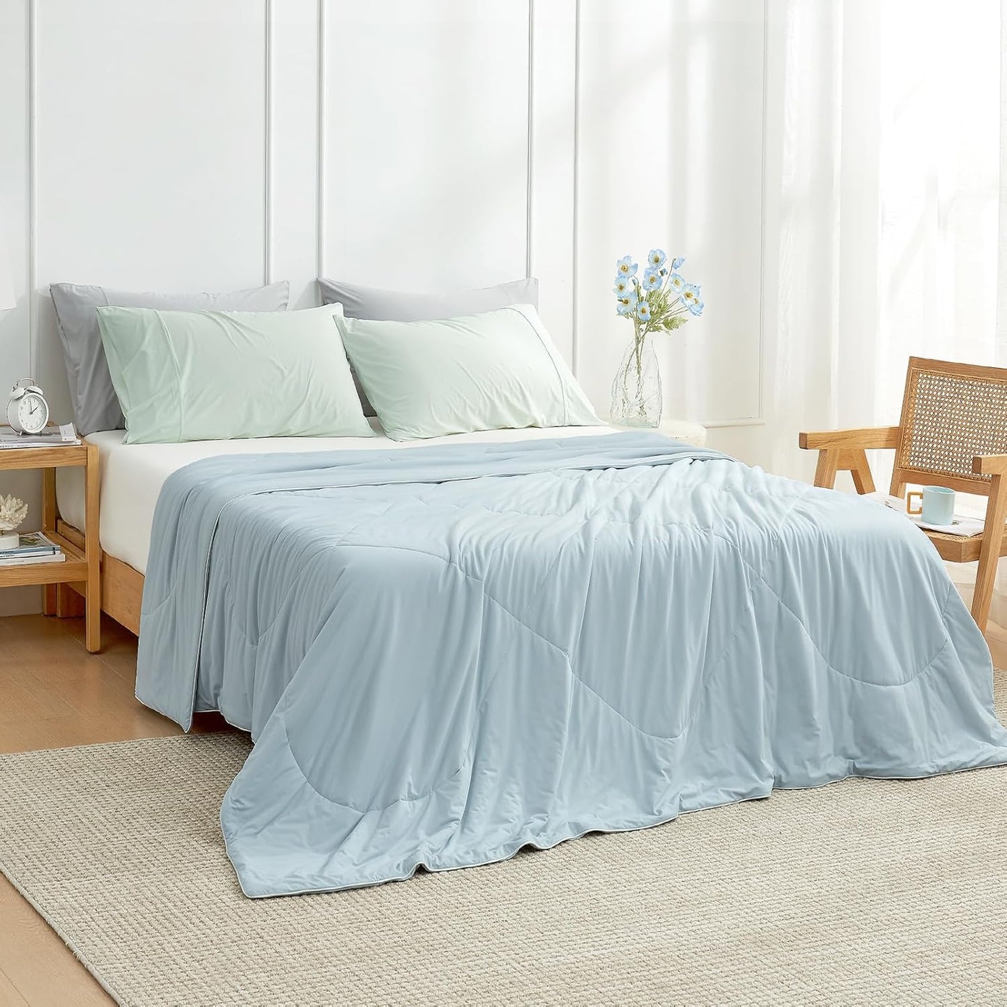 PHF Ice Blue Cooling Comforter King – Arc-Chill, Q-Max 0.5+, Lightweight Blanket for Hot Sleepers & Night Sweats